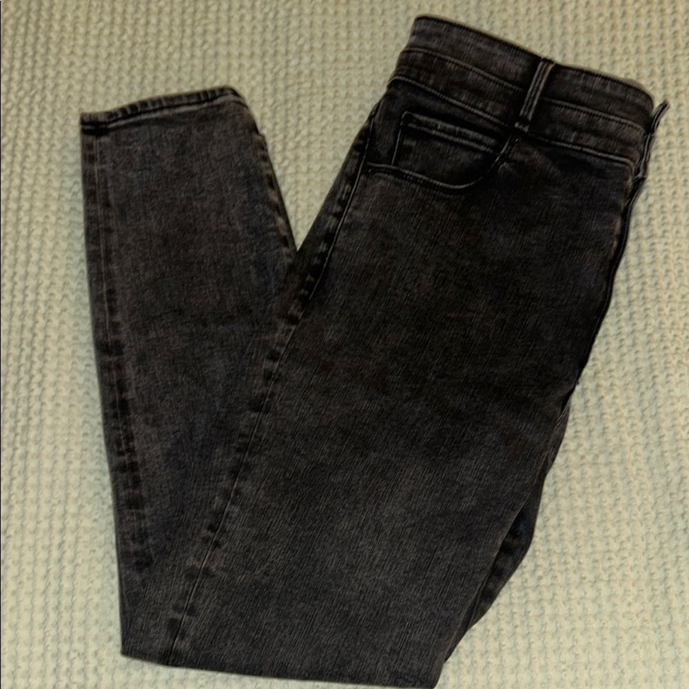 Abercrombie Ultra High Rise Skinny Jeans